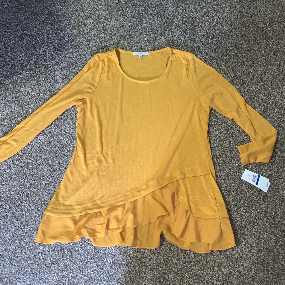 Yellow long sleeve ruffle shirt NWT